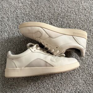Everlane The Court Sneaker